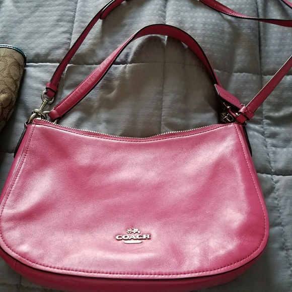 Coach purses - Picture 2 of 2